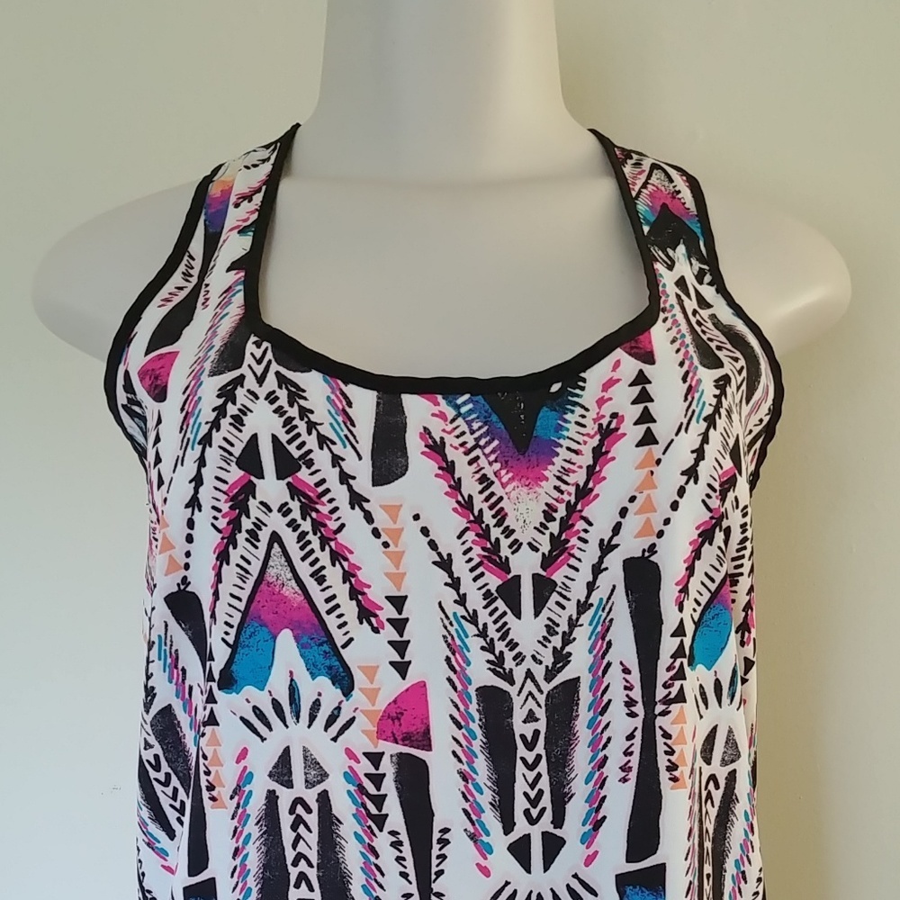 Colorful Print Racerback Blouse - Picture 4 of 4